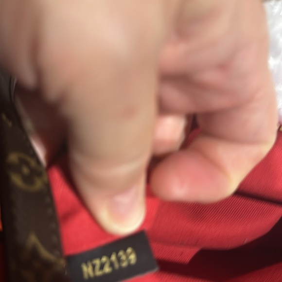 - Louis Vuitton OnTheGo GM.  Wonderful condition! ❤️ - Picture 13 of 13